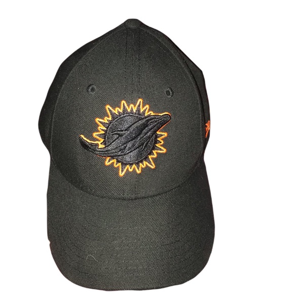 New Era Other - New Era Black and orange Miami Dolphins hat